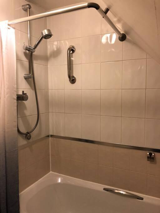 ברודוויי Stunning Apartment In The Heart Of Broadway מראה חיצוני תמונה