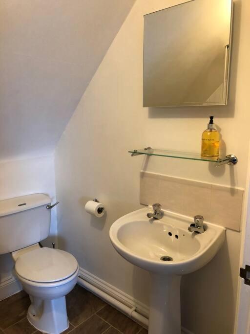 ברודוויי Stunning Apartment In The Heart Of Broadway מראה חיצוני תמונה